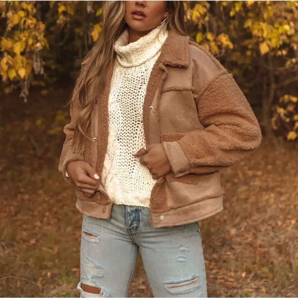 Cherrybark Pocketed Sherpa Jacket - Mocha - Picture 2 of 11